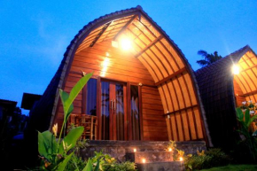 Morning Bali Bungalow